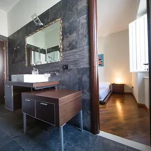 3* Bed & Breakfast Domus Regis